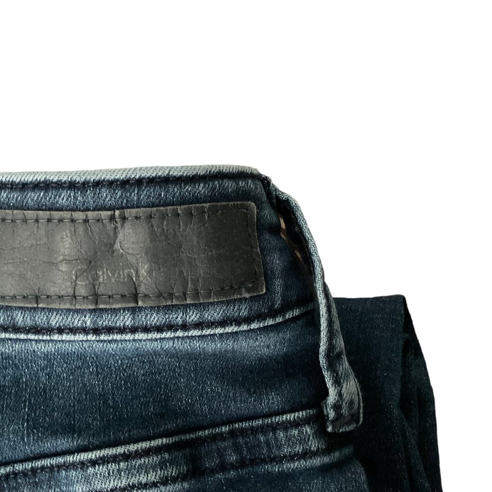 Calvin Klein Woman's Slim Boyfriend Denim Blue Jeans Size 12 Flat Front 5 Pocket - Picture 7 of 9